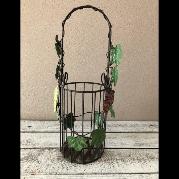 Metal Wine Bottle Holder - Picture 1 of 4